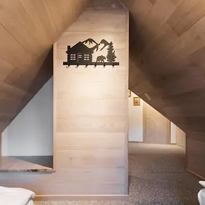  Apartament Butorowy